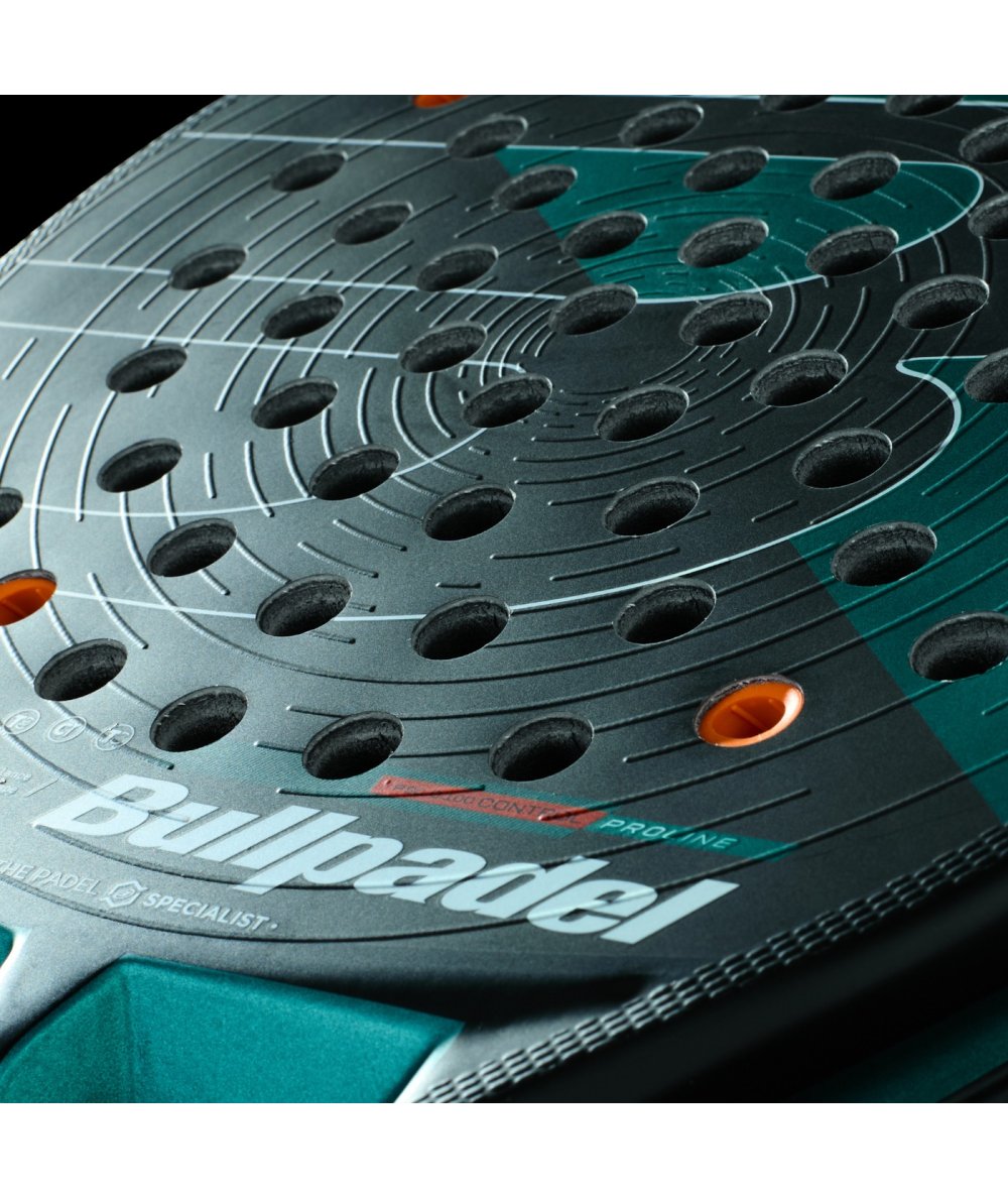 HACK 04 HYBRID 2025 BULLPADEL